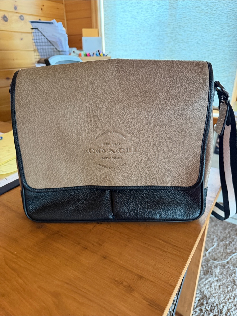 Coach Two-Tone Taupe and Black women’s Leather Messenger Bag beautiful